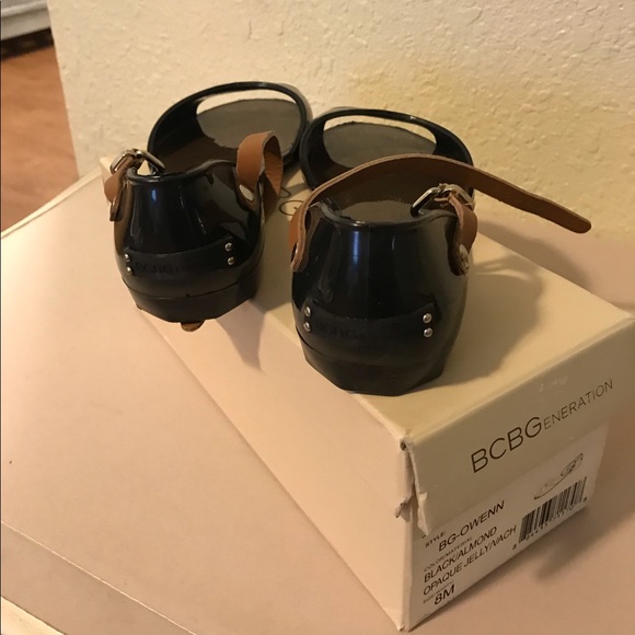 BCBG jelly sandals - Picture 4 of 4